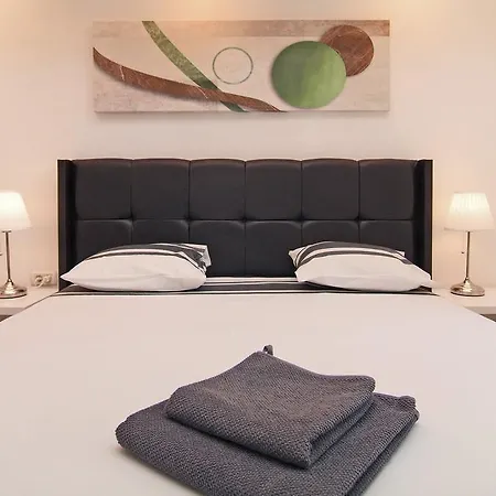 Central Bohemian Studio Old City Apartament Bucureşti